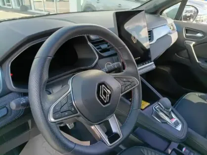Photo 9 Renault Captur E-Tech full hybrid 145 ch esprit Alpine 5p