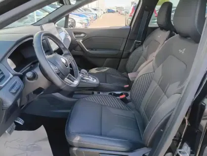 Photo 8 Renault Captur E-Tech full hybrid 145 ch esprit Alpine 5p
