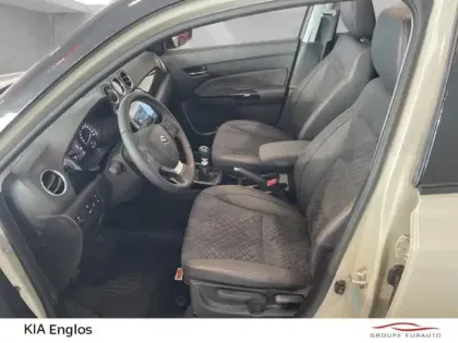 Photo 10 Suzuki Vitara  1.4 Boosterjet Hybrid 110ch Xplore