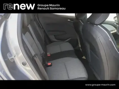 Photo 12 Renault Clio  1.6 E-Tech hybride 145ch Techno