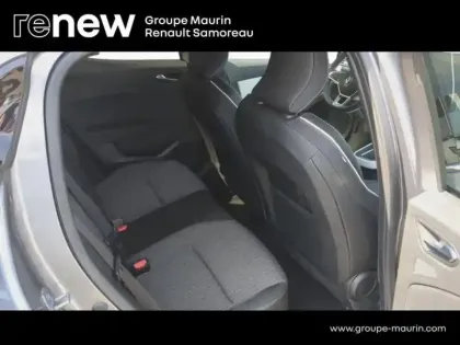 Photo 11 Renault Clio  1.6 E-Tech hybride 145ch Techno