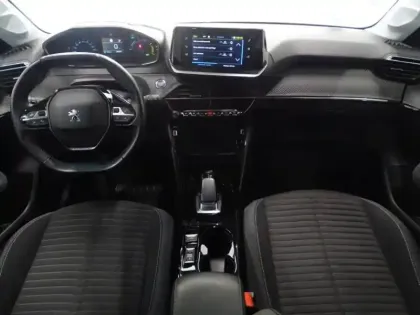 Photo 7 Peugeot 208  e- 136ch Style