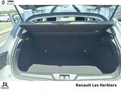 Photo 6 Renault Megane  1.5 Blue dCi 115ch Techno