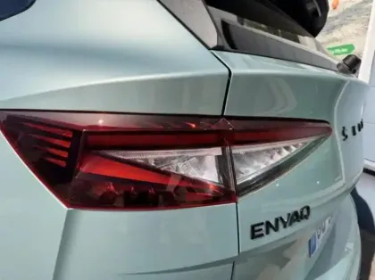 Photo 6 Skoda Enyaq  iV 180ch Version  60 Sportline