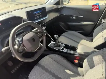 Photo 14 Peugeot 208  1.2 PureTech 100ch S&S Allure