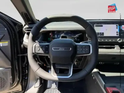 Photo 26 Jeep Compass  1.6 Turbo T4 225ch e-Hybrid Plug-in Summit BVR7