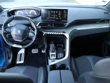 Photo 7 Peugeot 3008  1.2 PureTech 130ch S&S GT EAT8