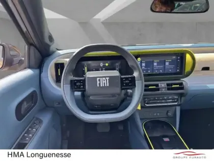 Photo 8 Fiat Panda Grande  Electrique 113ch La Prima