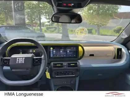 Photo 22 Fiat Panda Grande  Electrique 113ch La Prima