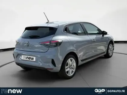 Photo 19 Renault Clio  1.5 dCi 100ch Evolution - 25