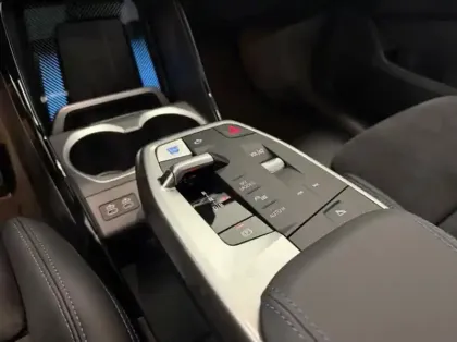 Photo 14 BMW X1  ieDrive20 204ch M Sport