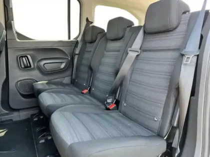 Photo 7 Opel Combo  Life L2H1 1.5 D 130ch Elegance