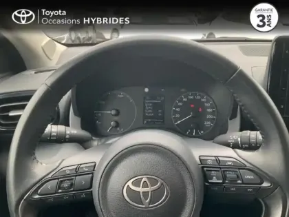 Photo 12 Toyota Yaris  116h Dynamic Business 5p MC24