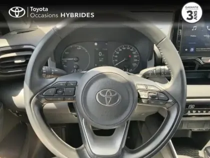 Photo 8 Toyota Yaris  116h Dynamic Business  5p MC24