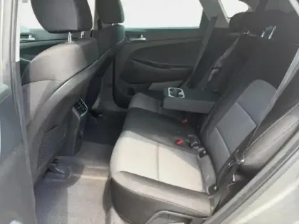 Photo 11 Hyundai Tucson  1.6 CRDI 136ch hybrid 48V Creative DCT-7 Euro6d-Evap