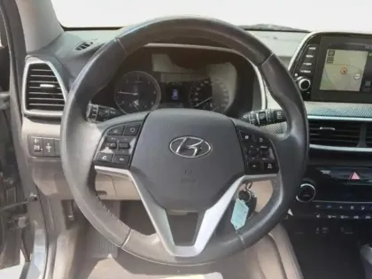Photo 14 Hyundai Tucson  1.6 CRDI 136ch hybrid 48V Creative DCT-7 Euro6d-Evap