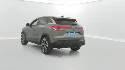 Photo 11 Renault Austral  E-Tech full hybrid 200 GSR2