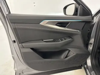 Photo 19 Renault Austral  E-Tech full hybrid 200 GSR2