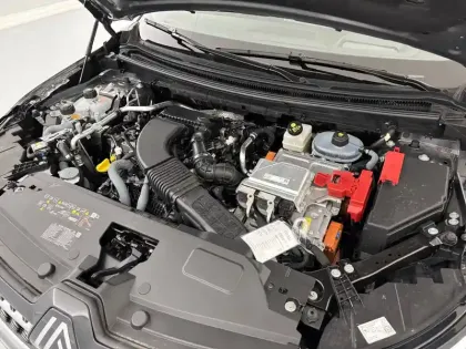 Photo 36 Renault Austral  E-Tech full hybrid 200 GSR2