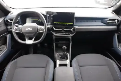 Photo 8 Dacia Duster  Mild Hybrid 130