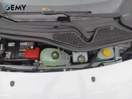Photo 14 Renault Twingo  III E-Tech