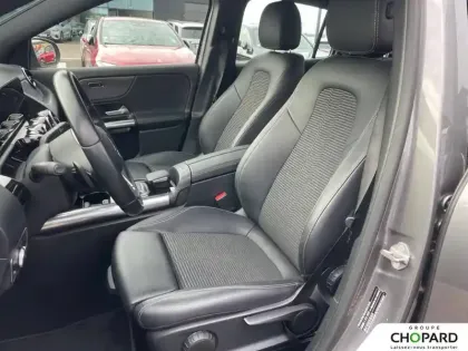 Photo 10 Mercedes GLA  200 7G-DCT