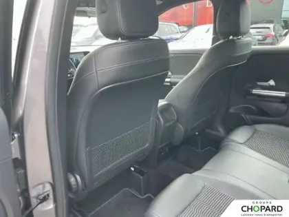 Photo 18 Mercedes GLA  200 7G-DCT