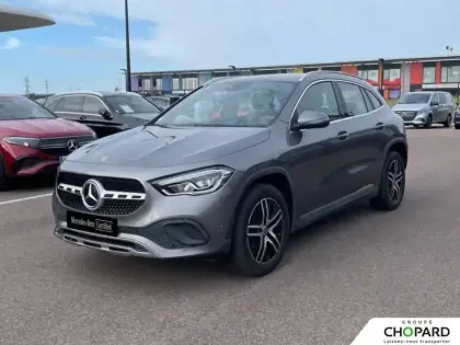 Photo 23 Mercedes GLA  200 7G-DCT
