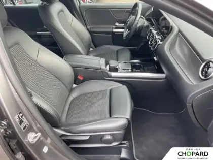 Photo 12 Mercedes GLA  200 7G-DCT
