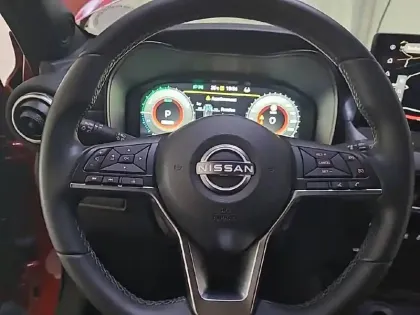 Photo 11 Nissan Juke  HYBRID 143