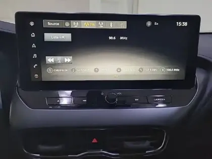 Photo 24 Nissan Juke  HYBRID 143