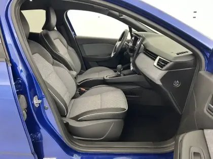 Photo 22 Renault Clio  E-Tech full hybrid 145 ch GSR2