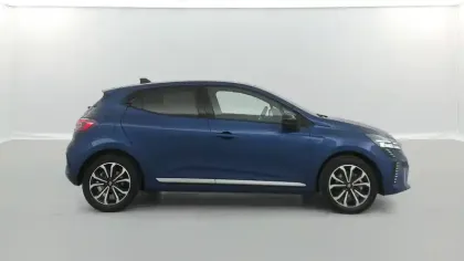 Photo 14 Renault Clio  E-Tech full hybrid 145 ch GSR2