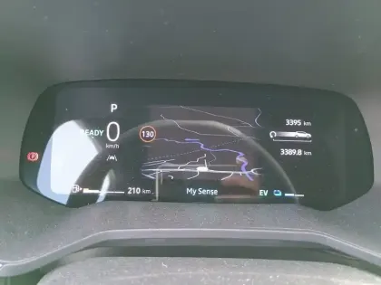 Photo 13 Renault Clio  E-Tech full hybrid 145 ch GSR2