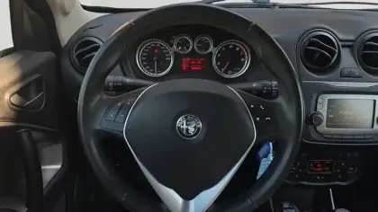 Photo 12 Alfa Romeo Mito  0.9 Twin Air Start & Stop 105