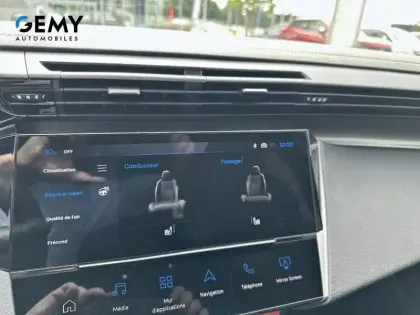 Photo 40 Peugeot 408  Electrique 58 kWh 210 ch