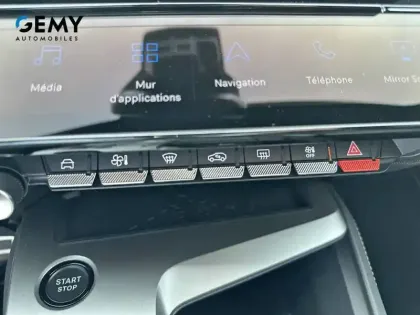 Photo 41 Peugeot 408  Electrique 58 kWh 210 ch