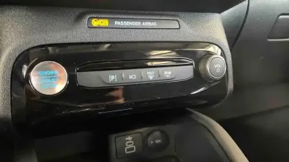 Photo 23 Ford Kuga  2.5 Duratec 180 ch FlexiFuel FHEV E85 Powershift