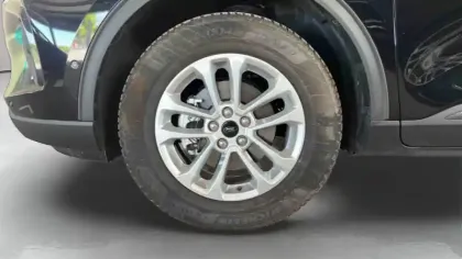 Photo 11 Ford Kuga  2.5 Duratec 180 ch FlexiFuel FHEV E85 Powershift