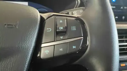 Photo 20 Ford Kuga  2.5 Duratec 180 ch FlexiFuel FHEV E85 Powershift