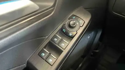 Photo 17 Ford Kuga  2.5 Duratec 180 ch FlexiFuel FHEV E85 Powershift