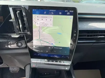 Photo 8 Renault Espace  E-Tech full hybrid 200 GSR2
