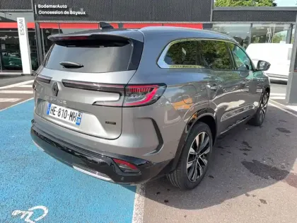 Photo 26 Renault Espace  E-Tech full hybrid 200 GSR2