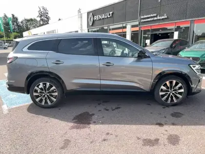 Photo 27 Renault Espace  E-Tech full hybrid 200 GSR2