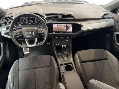 Photo 7 Audi Q3 35 TFSI 150 ch S tronic 7 S line