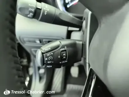 Photo 6 Citroën C3 Aircross  PureTech 130 S&S BVM6 Shine
