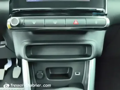 Photo 14 Citroën C3 Aircross  PureTech 110 S&S BVM6 Shine