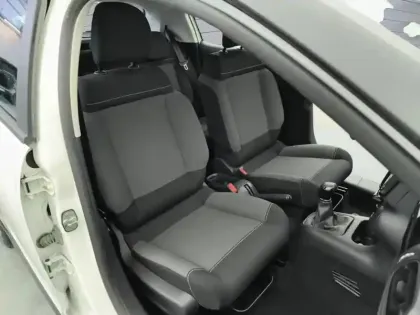 Photo 8 Citroën C3  PureTech 83 ch BVM5 You