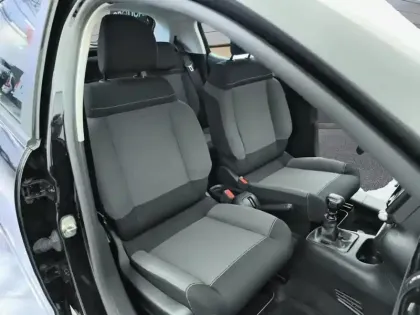 Photo 8 Citroën C3  BlueHDi 100 S&S BVM6 Feel Business