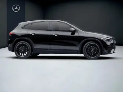 Photo 16 Mercedes GLA 250 e AMG Line
